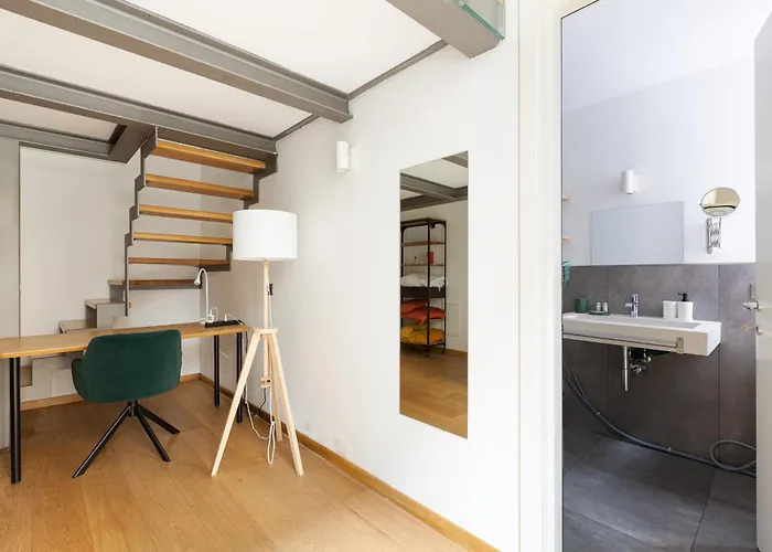 On 2 Levels Milan-Crocetta M3!