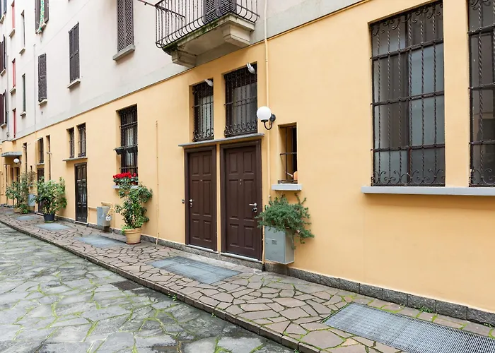On 2 Levels Milan-Crocetta M3!